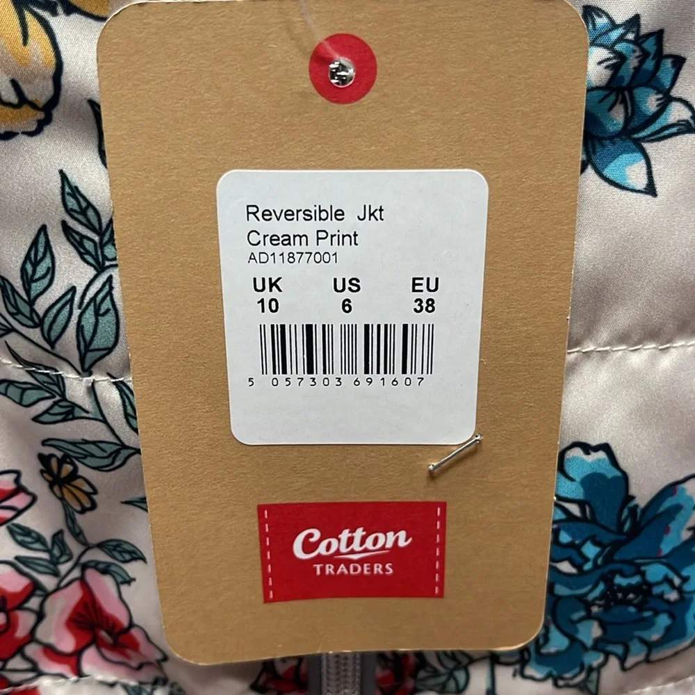 Cotton Traders Quilted Reversible Jacket Size 6 - tags Attached